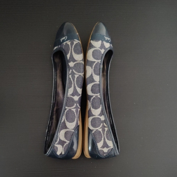 Coach Women's Navy Patterned Flats - Picture 5 of 7
